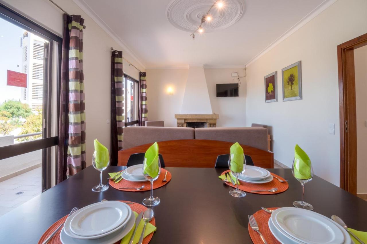 Apartamentos Pinto Quarteira Eksteriør bilde
