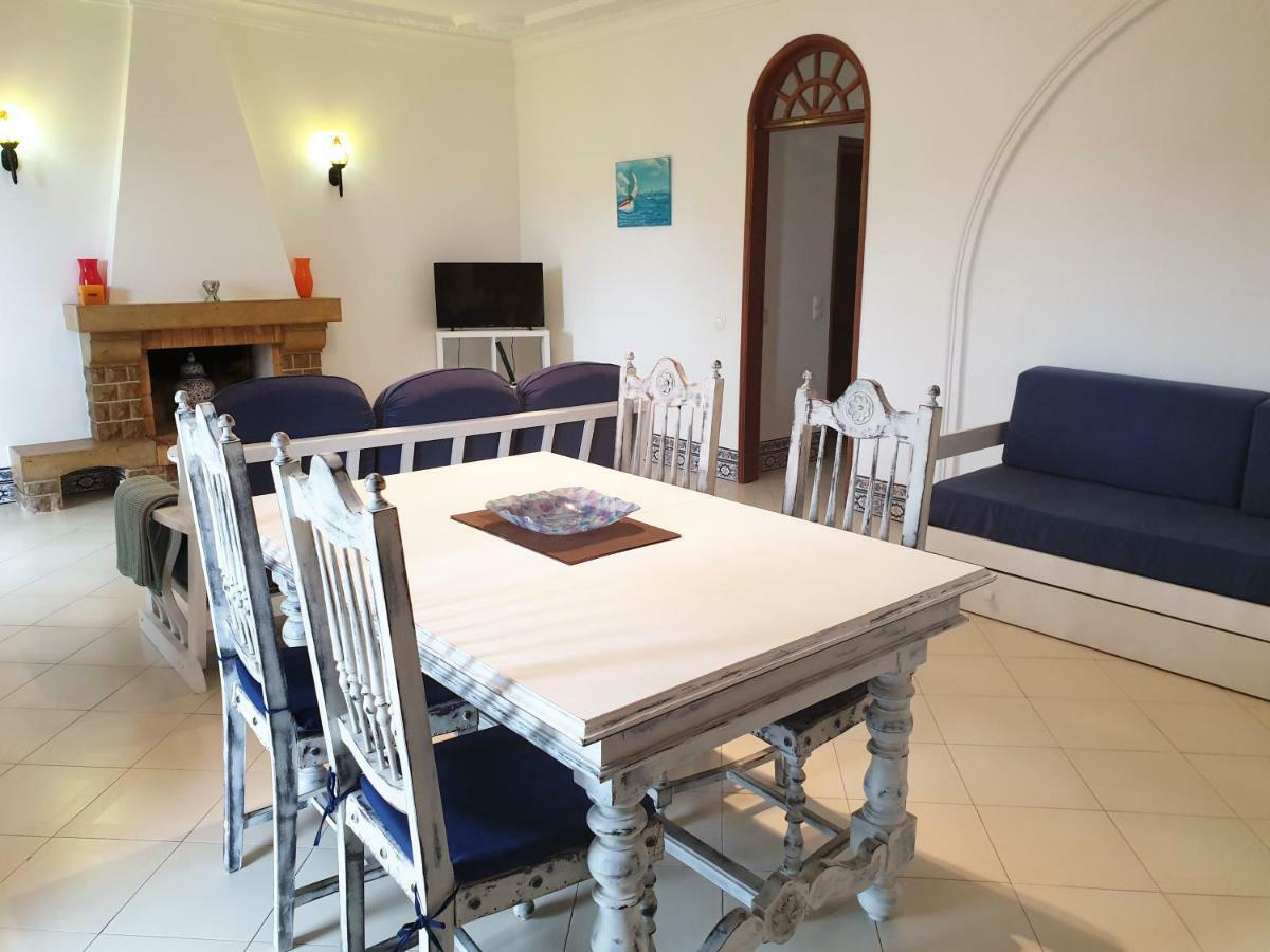 Apartamentos Pinto Quarteira Eksteriør bilde